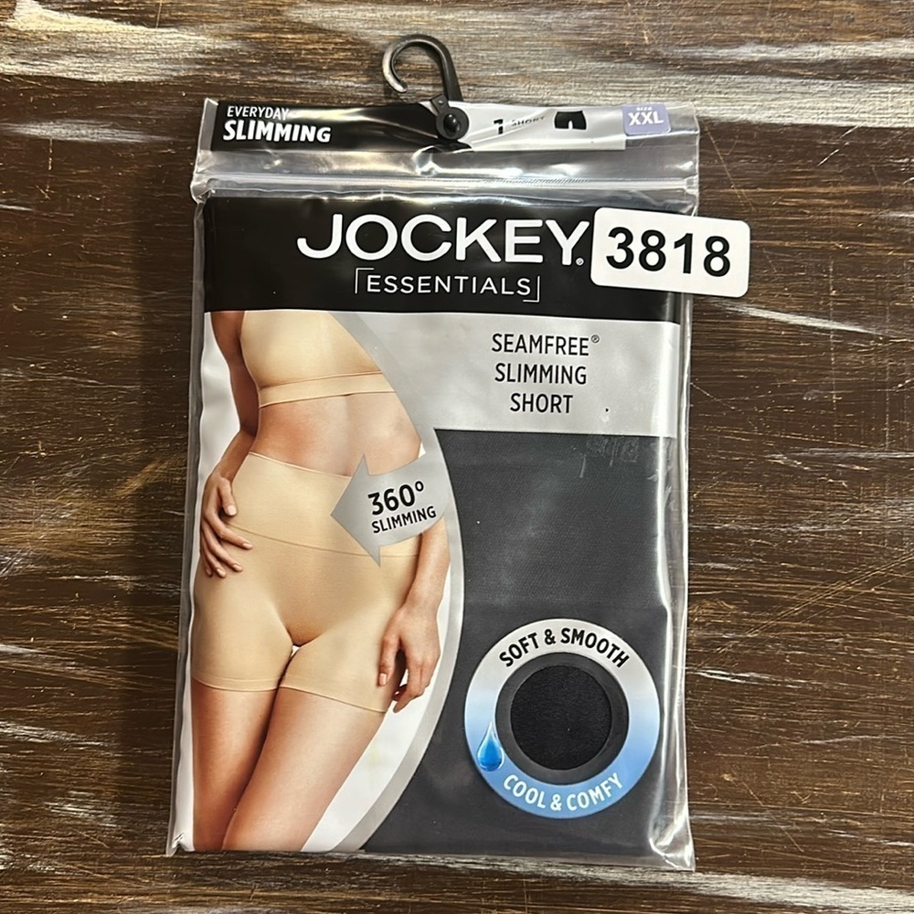 Jockey essentials short xxlarge slimming seam free. Black